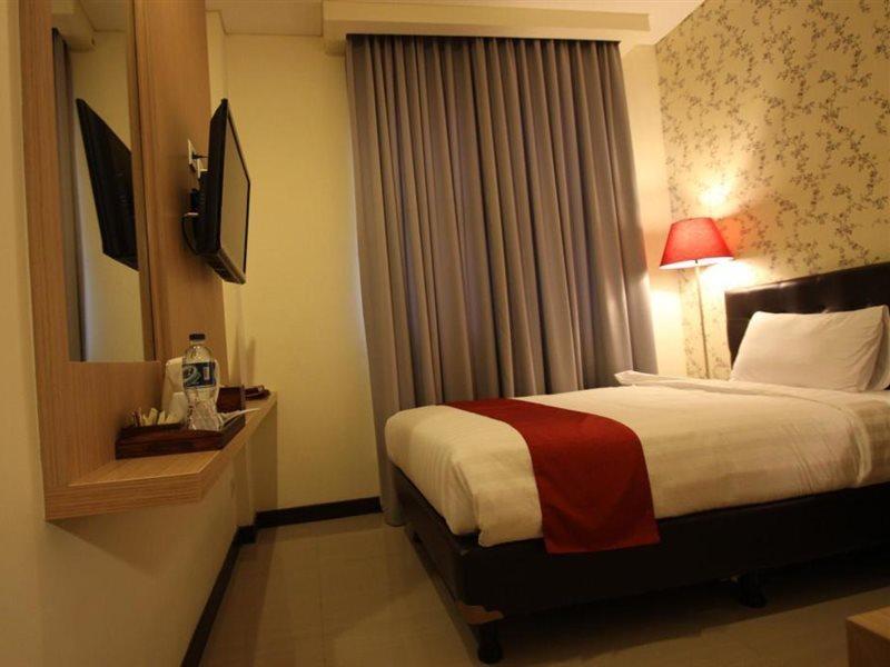 Ipb Convention Hotel Botani Square Bogor Exterior photo